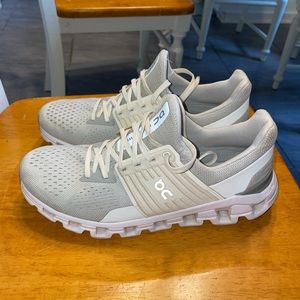 ON Running, Cloud Swift sz 9.5